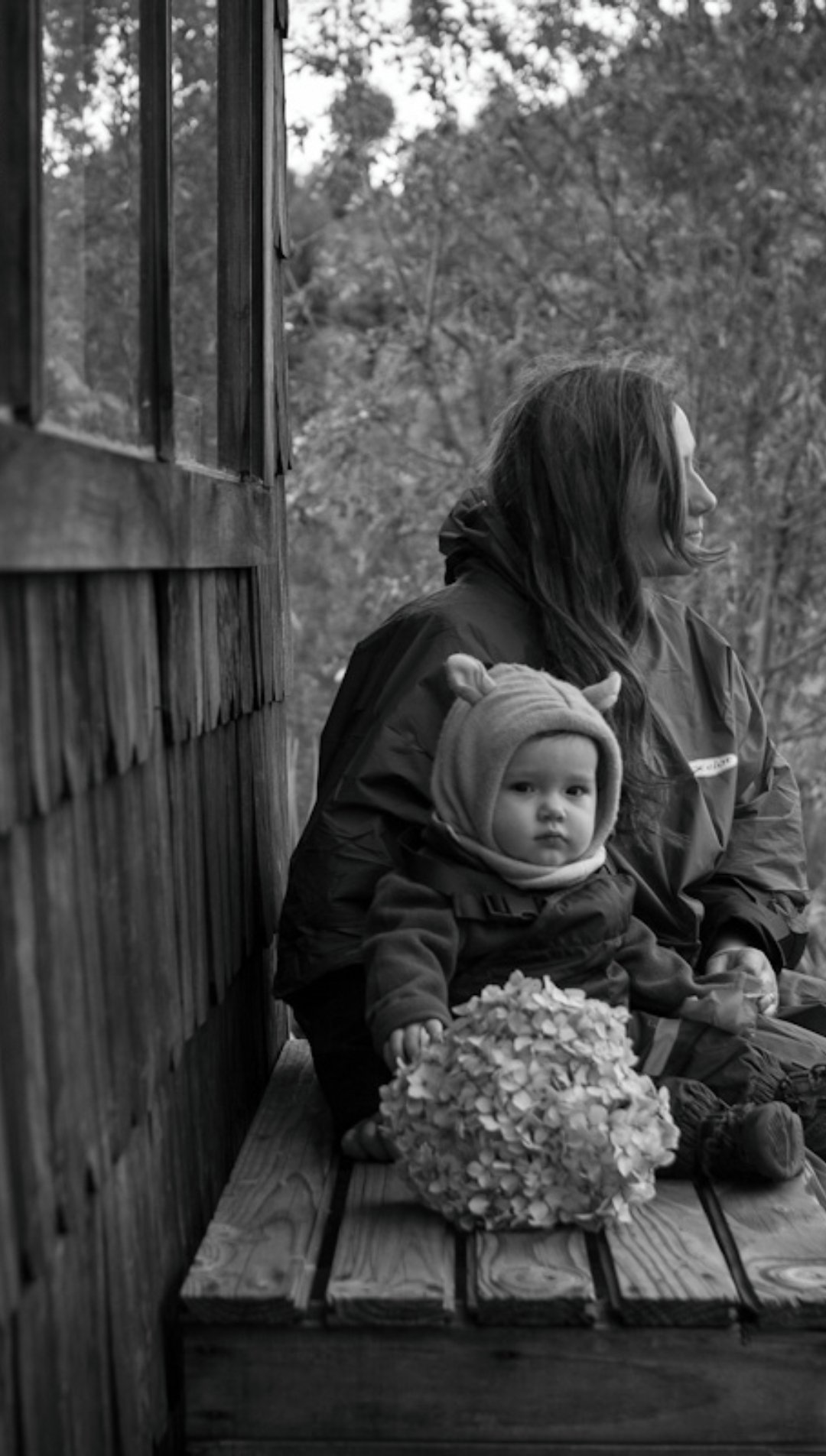 Documentary family photography, Perth, black and white