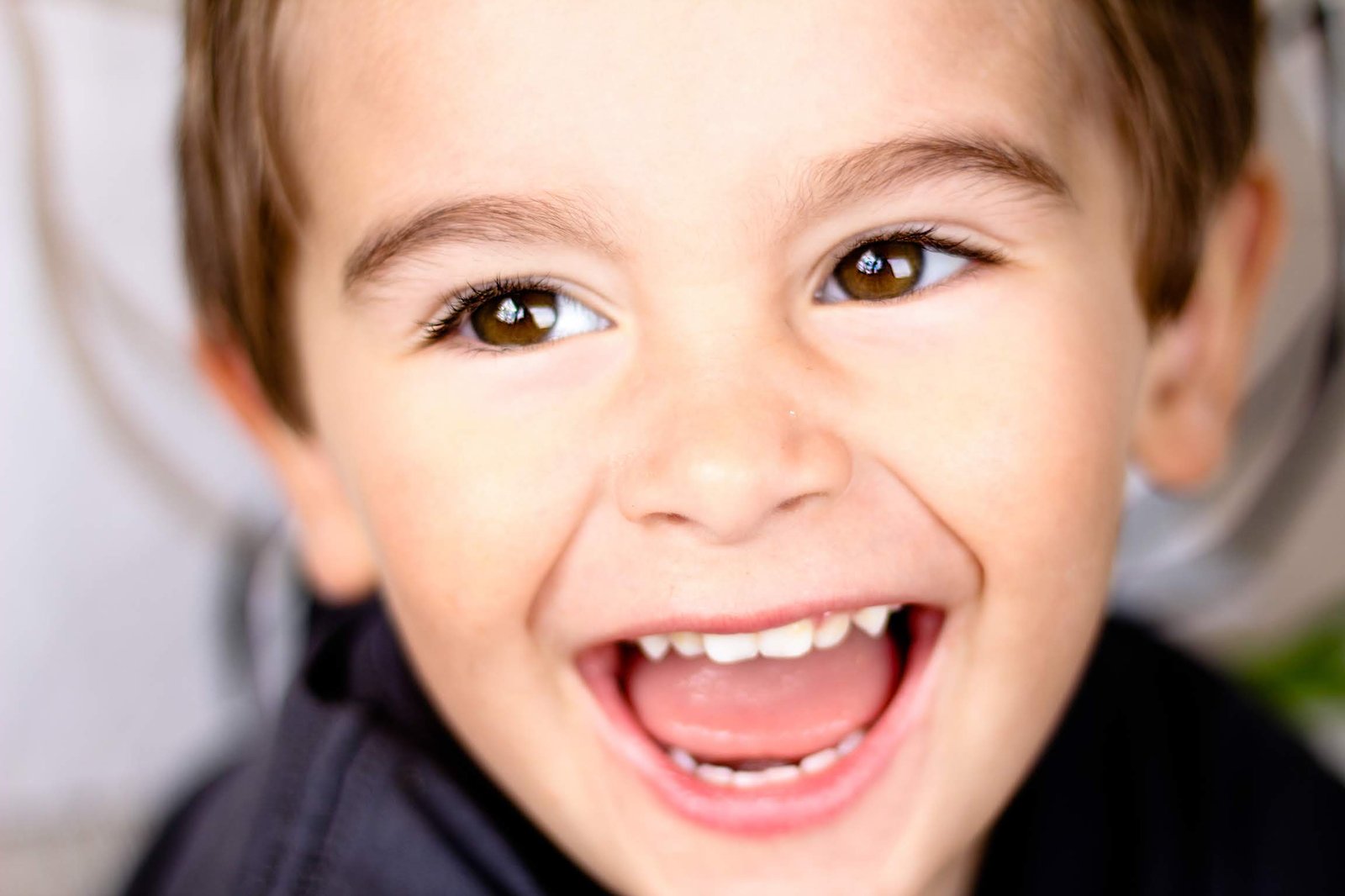 Documentary family photography session in Perth, colour
